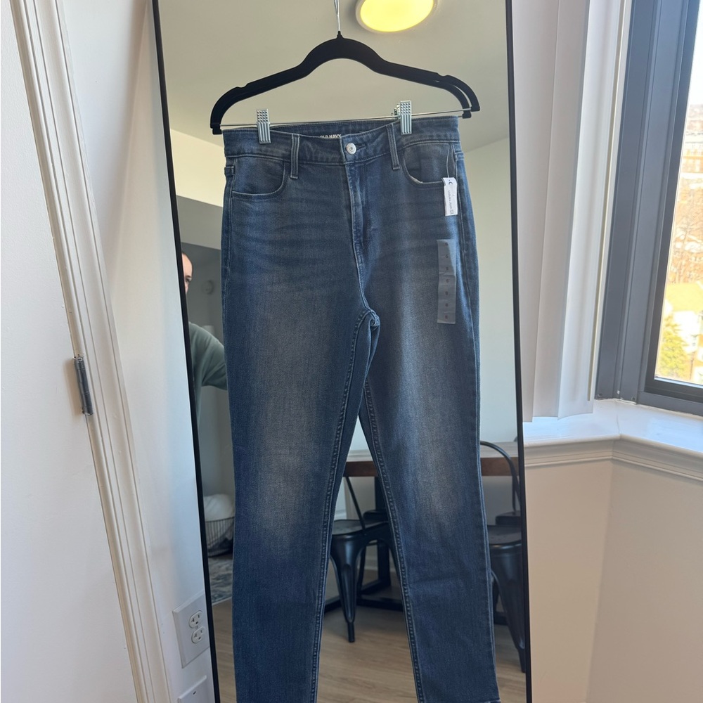 Old Navy Men's Slim Jeans in Dark Blue